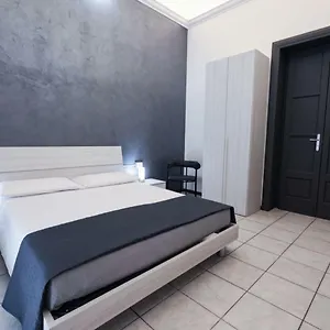 Bed & Breakfast Corso Italia 92 Aeroporto di Catania Fontana Rossa